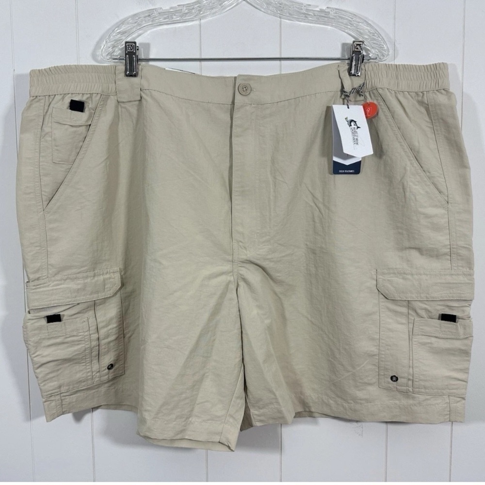 NWT World Wide Sportsman Men’s Beige Cargo Shorts Sz 50 Tech Quick Dry Fishing